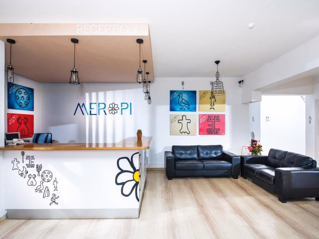 Meropi Hotel & Apartments
