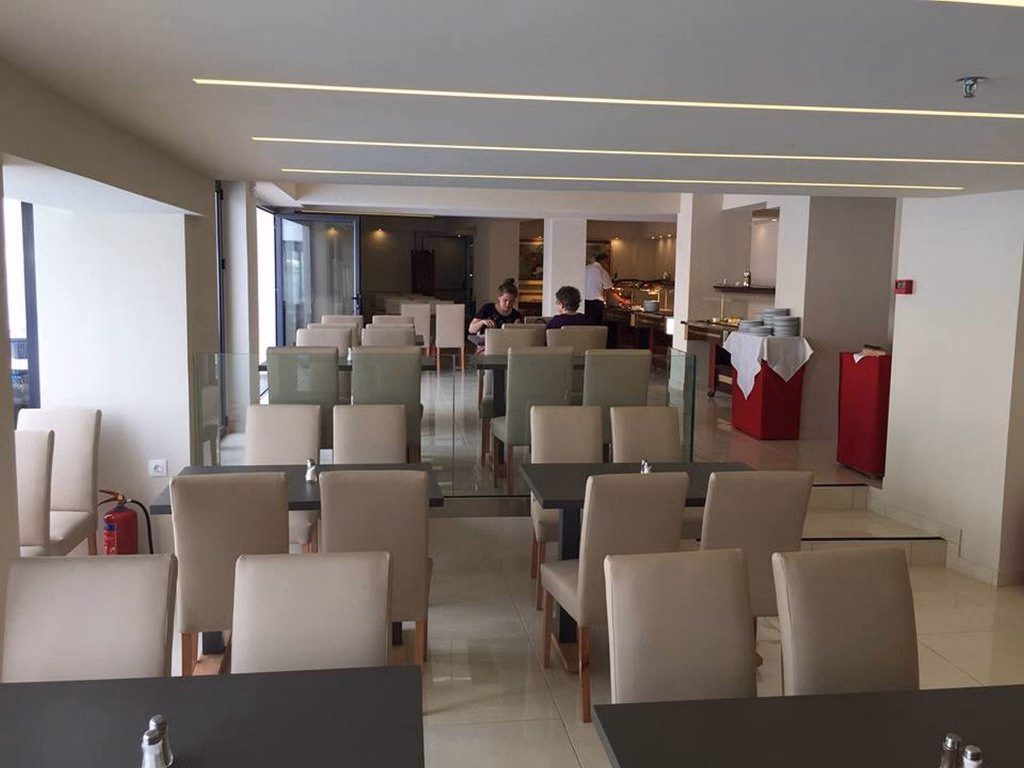 Pela Maria Hotel