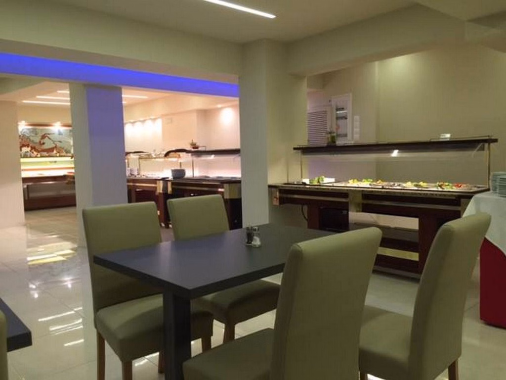Pela Maria Hotel