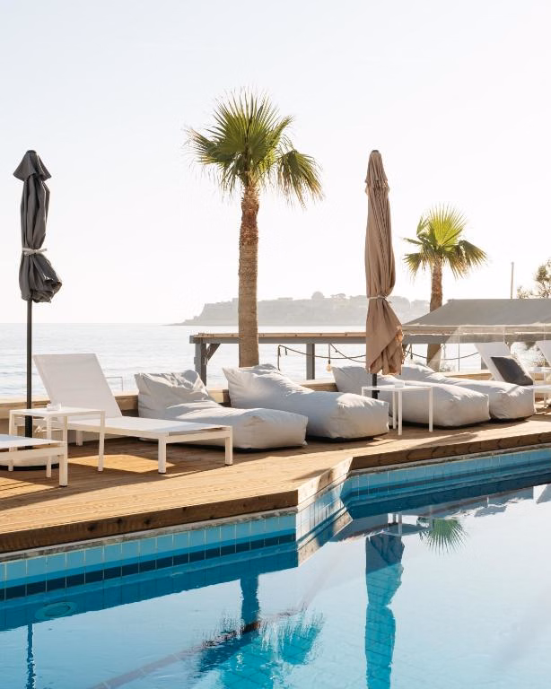 Petradi Beach Lounge Hotel