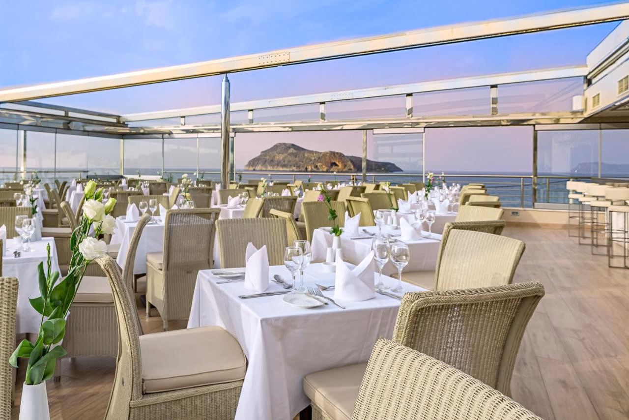 Porto Platanias Beach - Luxury Selection