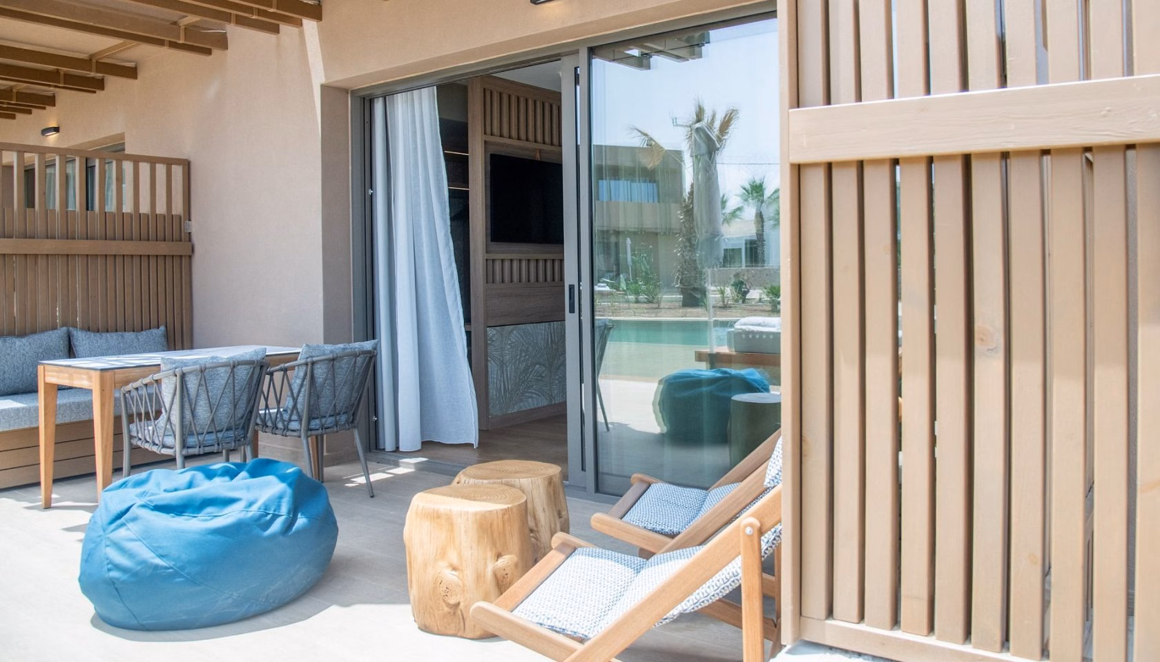 Senseana Sea Side Resort & Aquadventure
