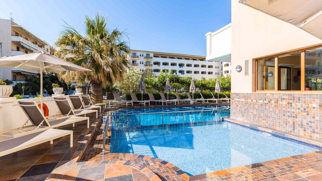 Theartemis Palace
