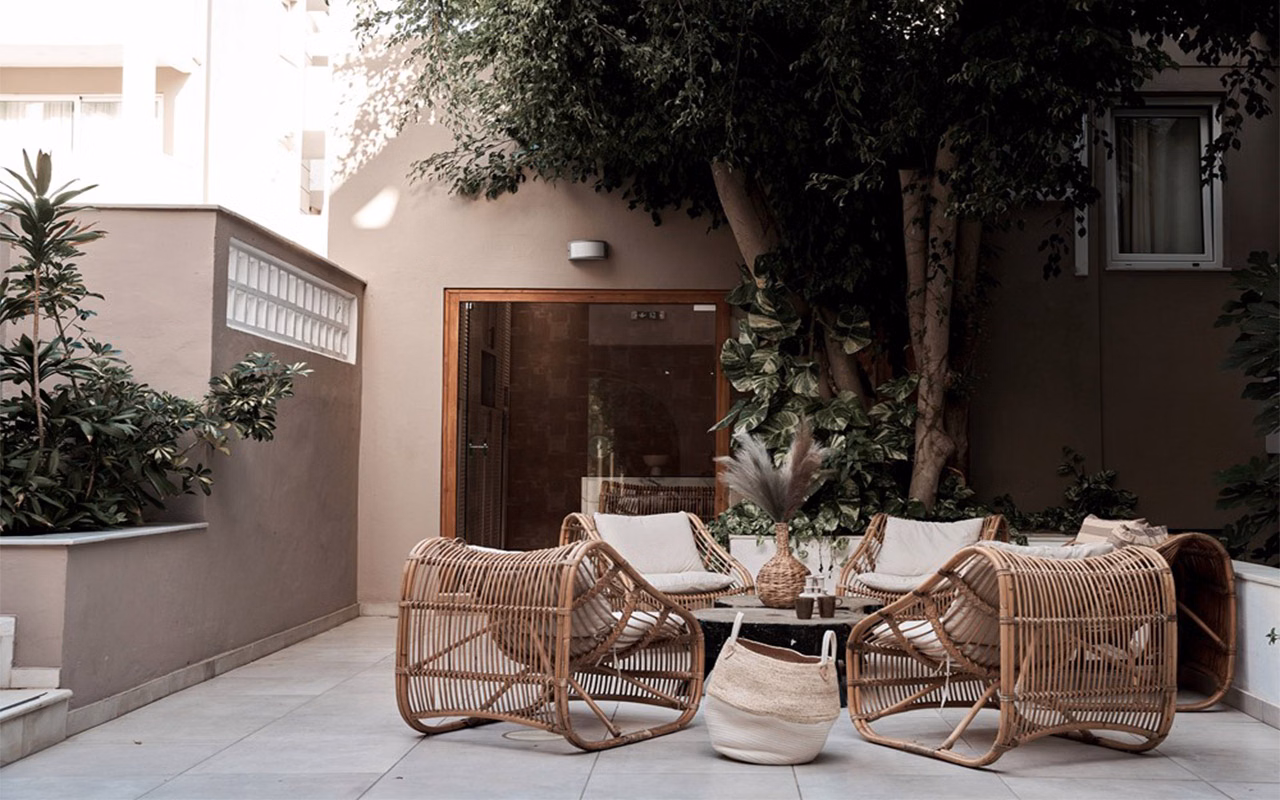 Troulis Apart-Hotel