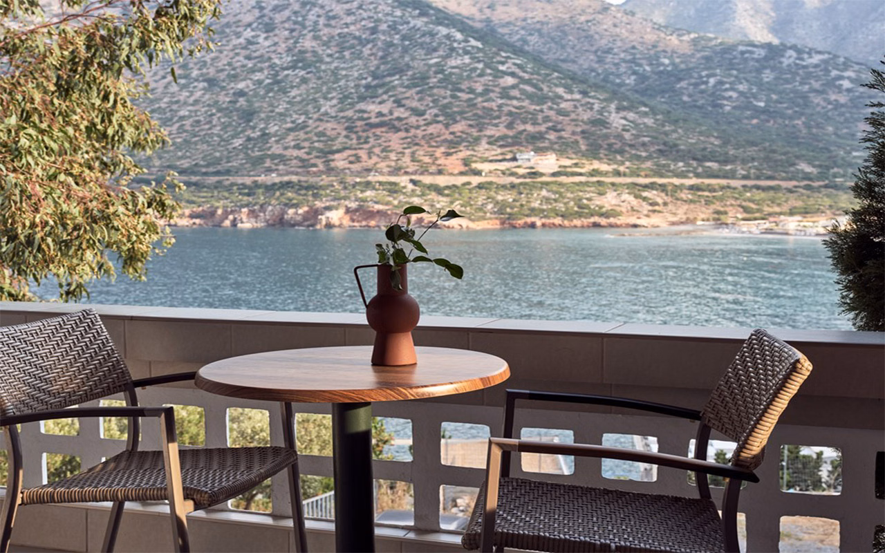 Troulis Apart-Hotel