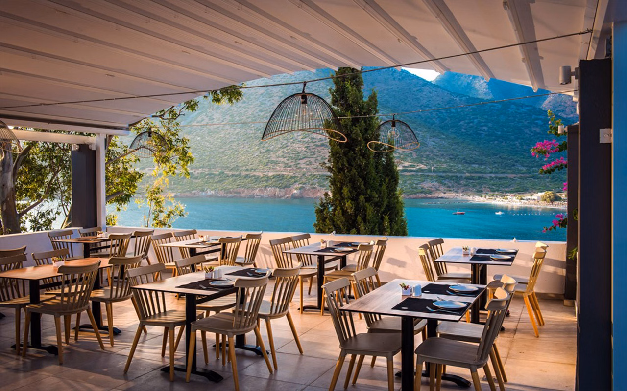 Troulis Apart-Hotel
