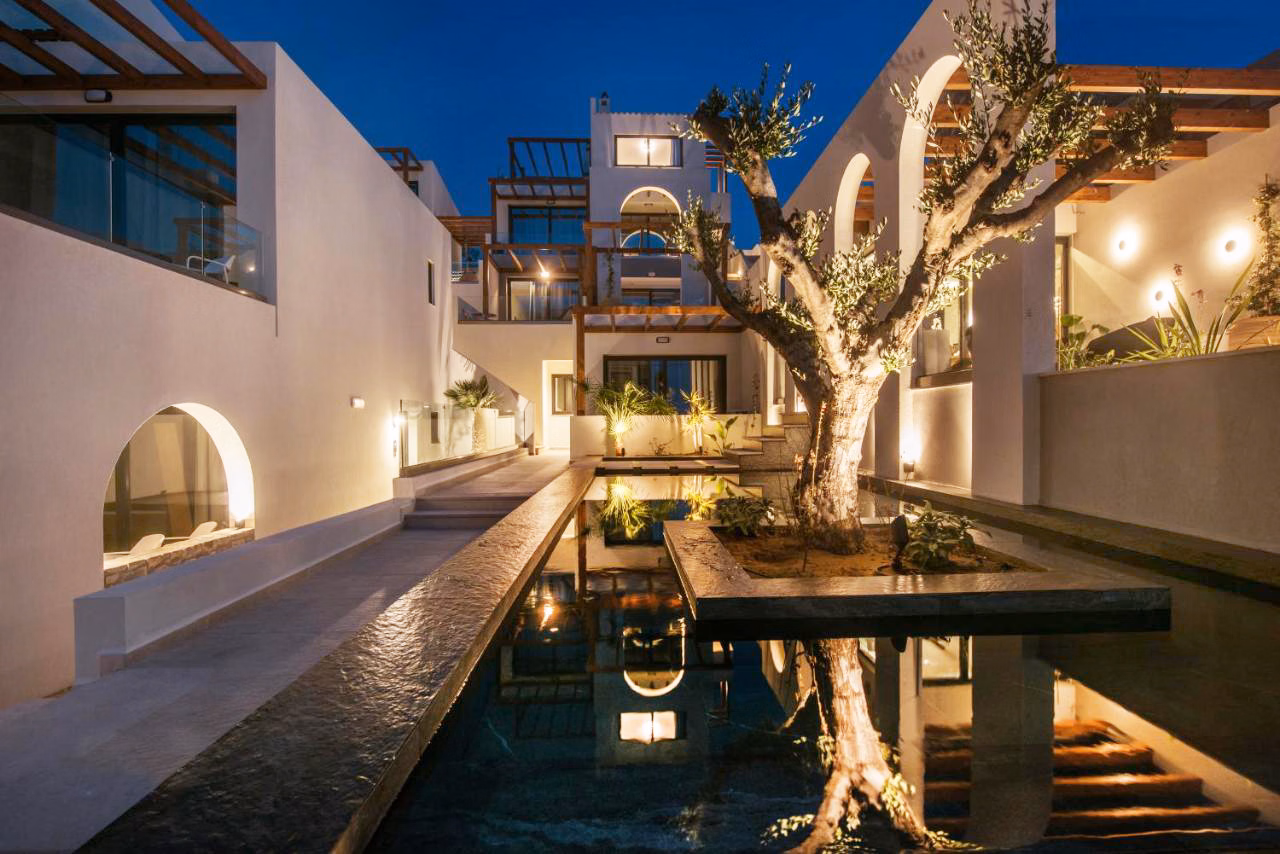 Vaya Suites