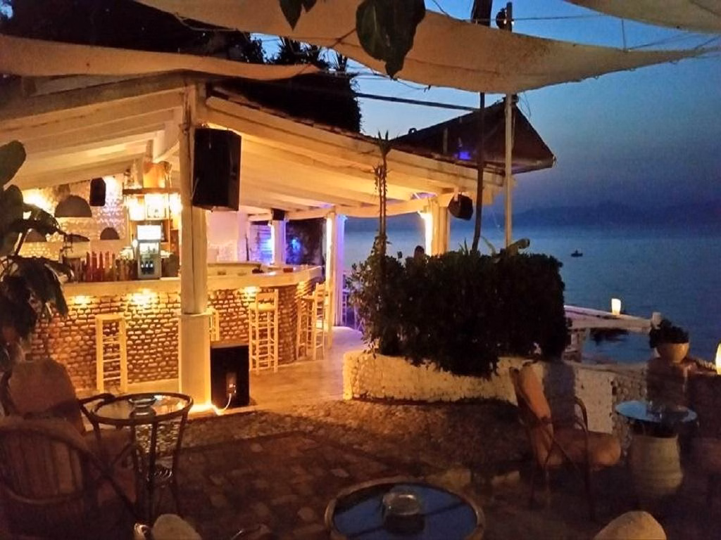 Taradella Hotel