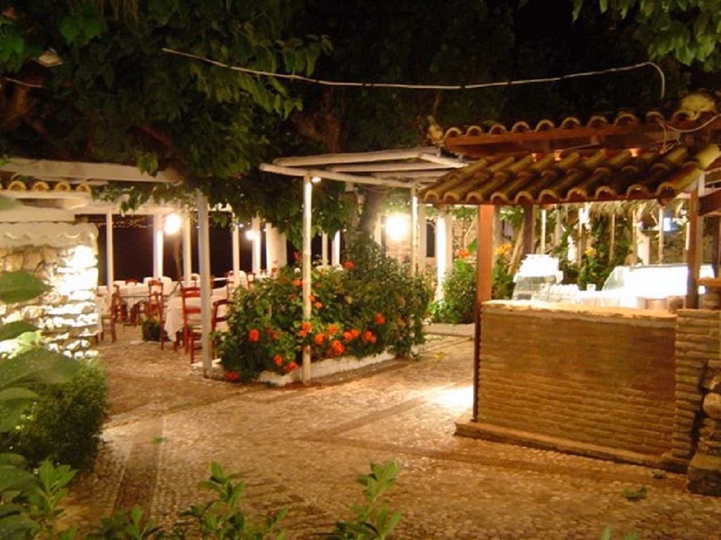 Taradella Hotel