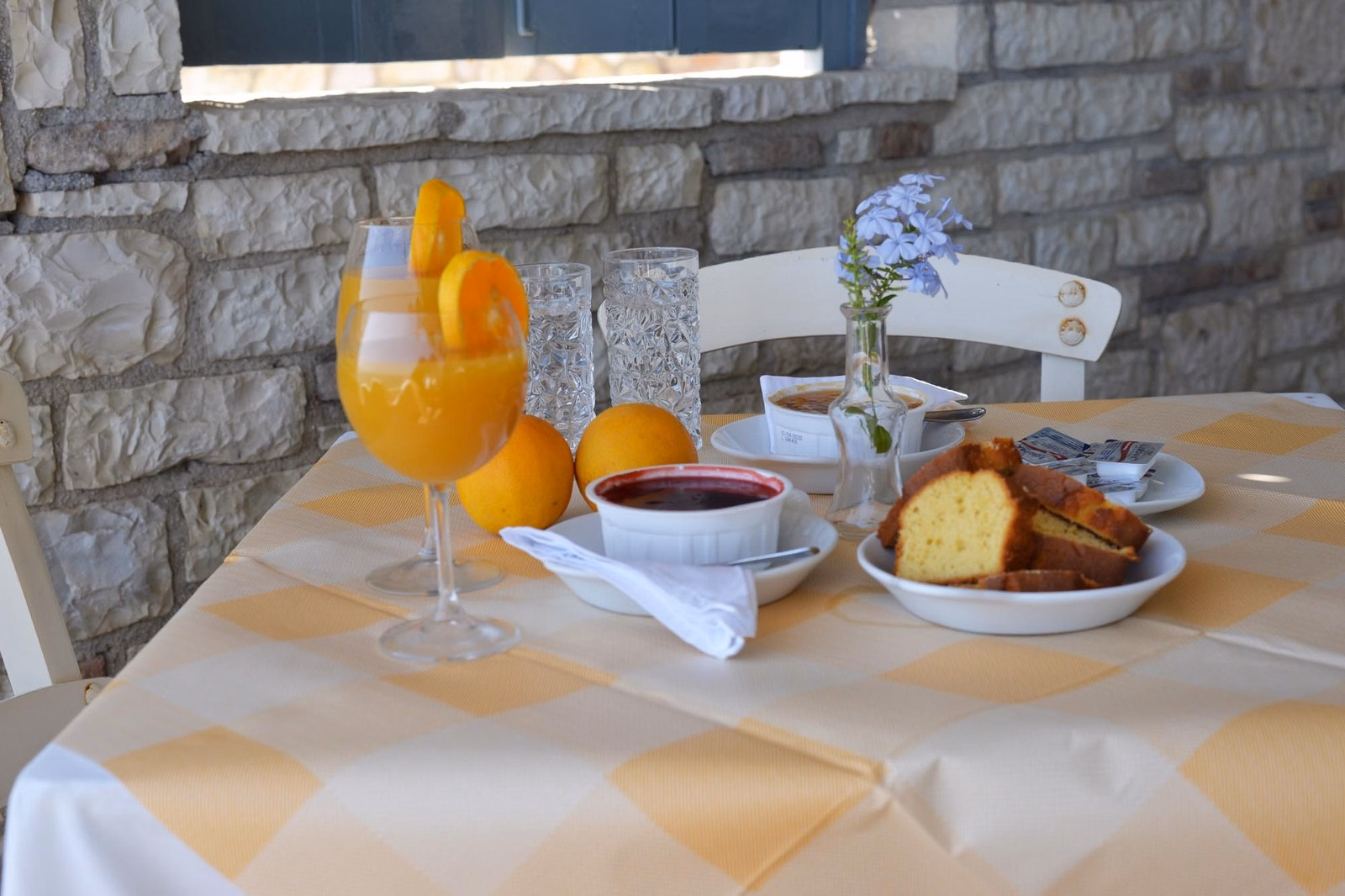 Taradella Hotel