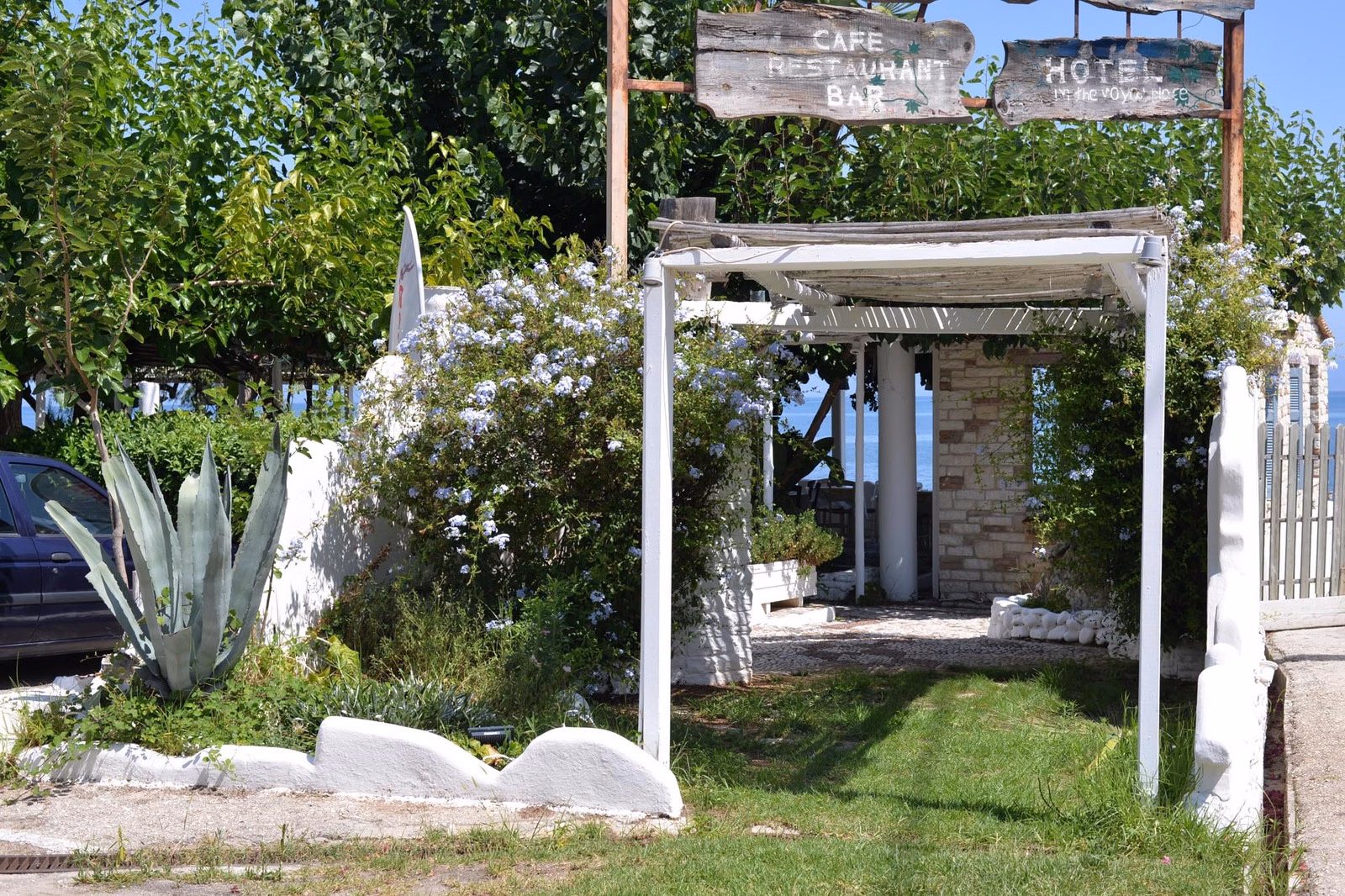 Taradella Hotel