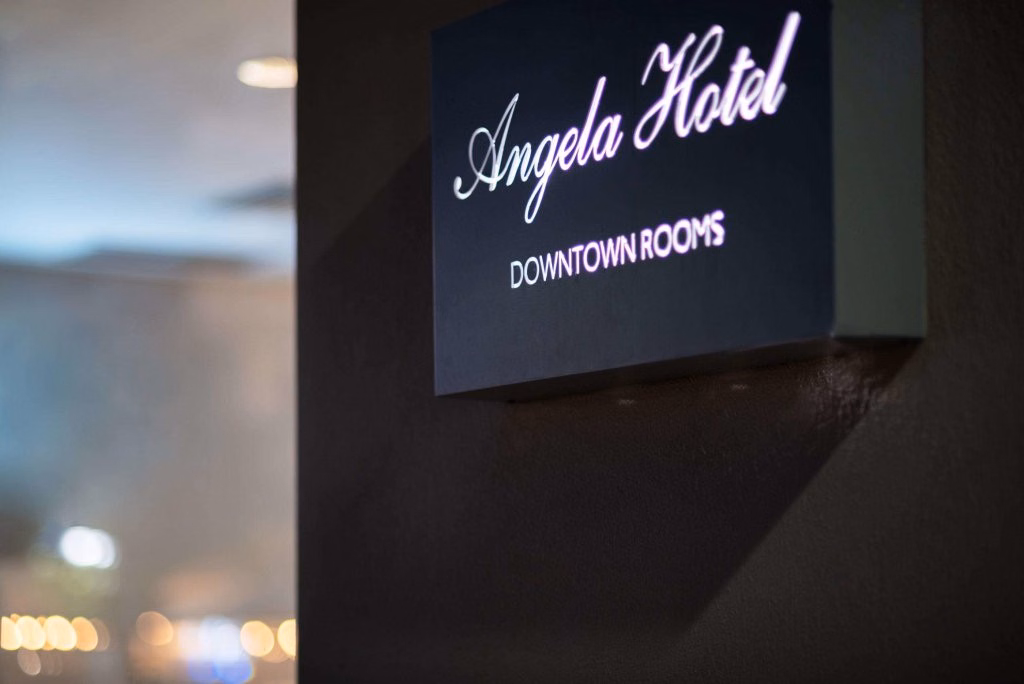 Angela Downtown Hotel