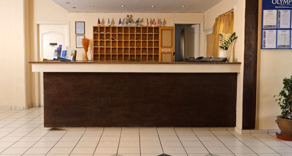 Bayside Hotel Katsaras