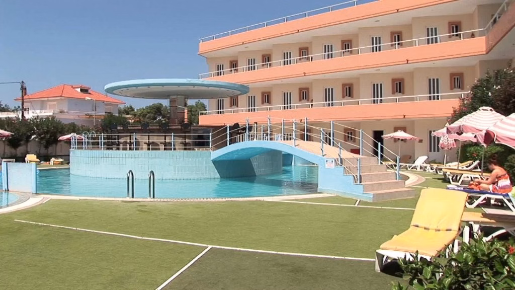 Bayside Hotel Katsaras