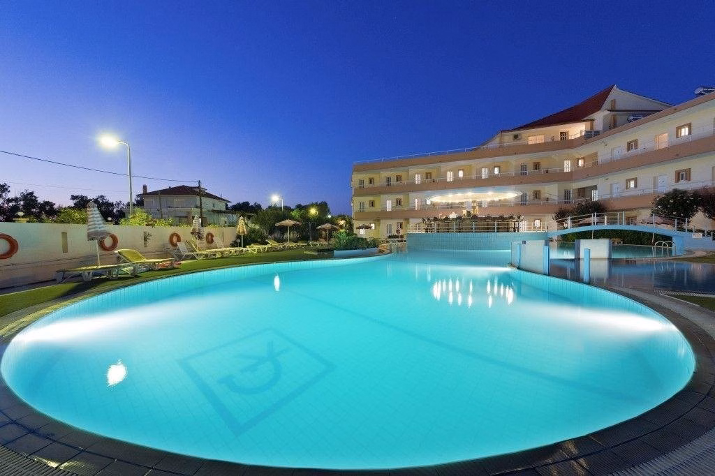 Bayside Hotel Katsaras
