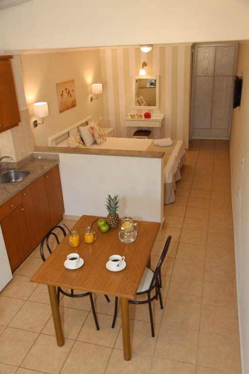 Blue Sky Apartments Malia