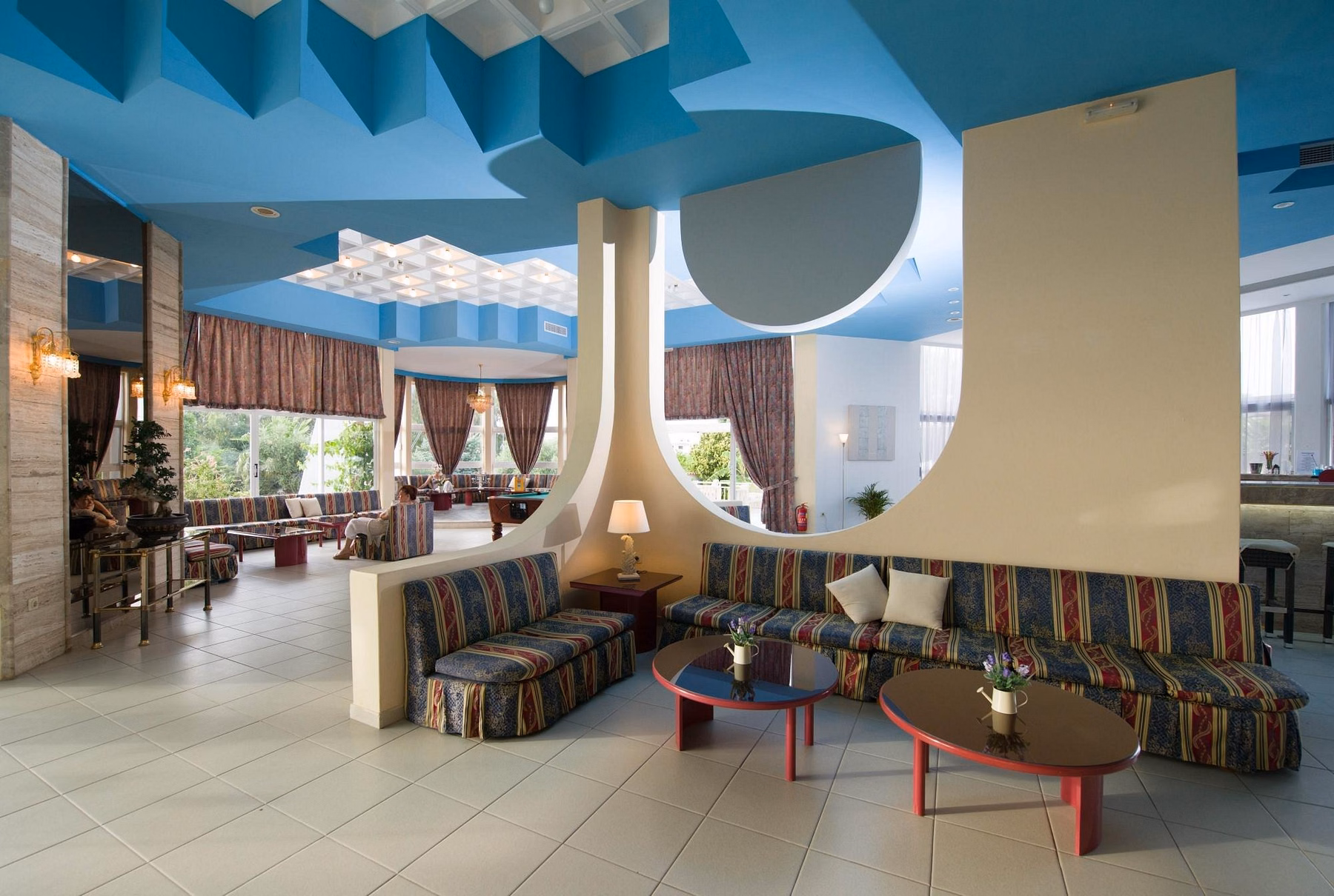 Happy Days Hotel