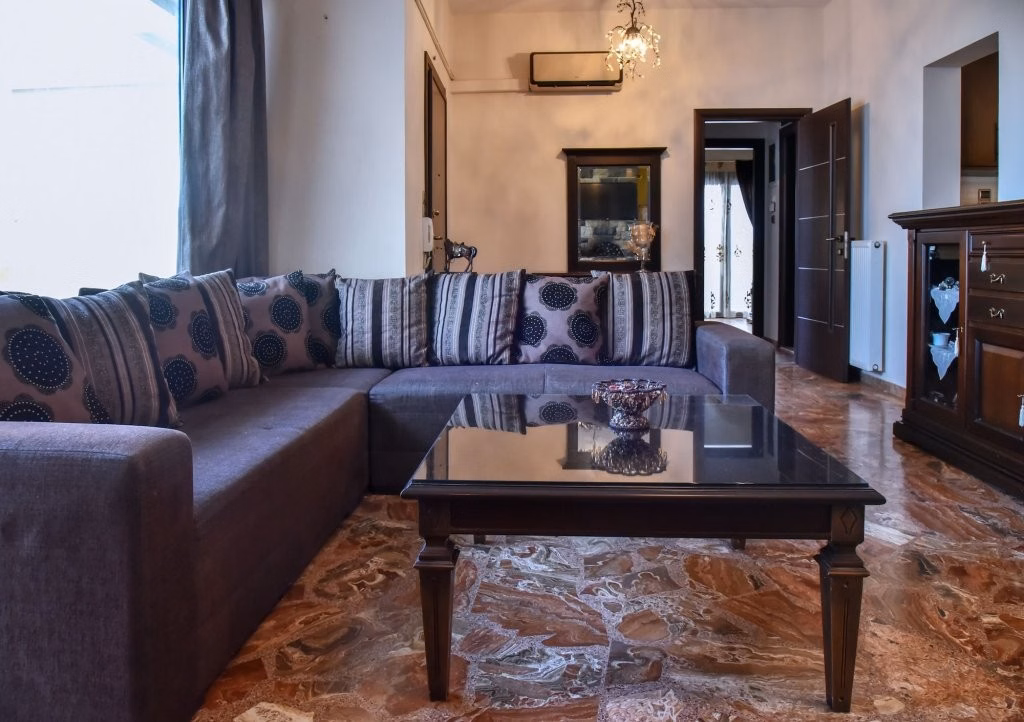 Iraklis Studios & Apartments