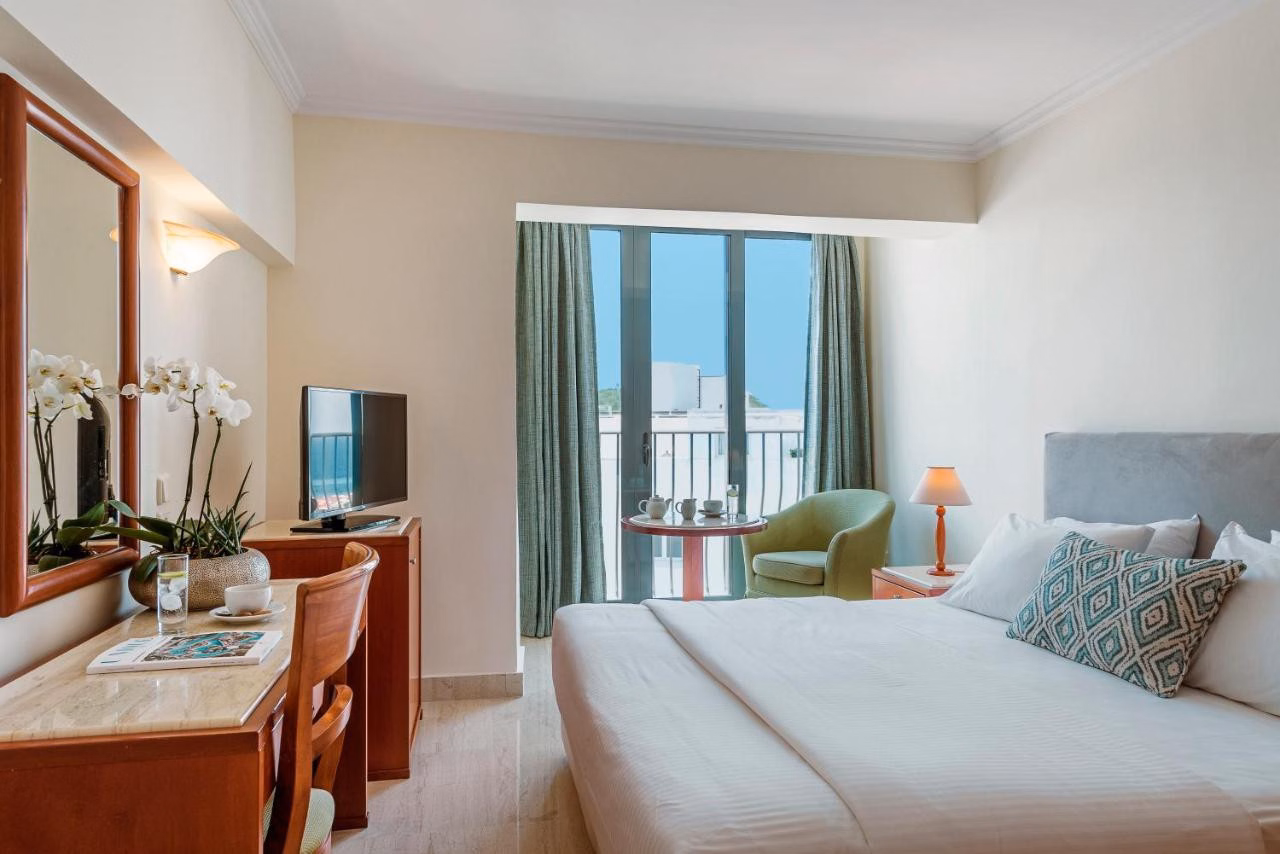 Mitsis La Vita Beach Hotel