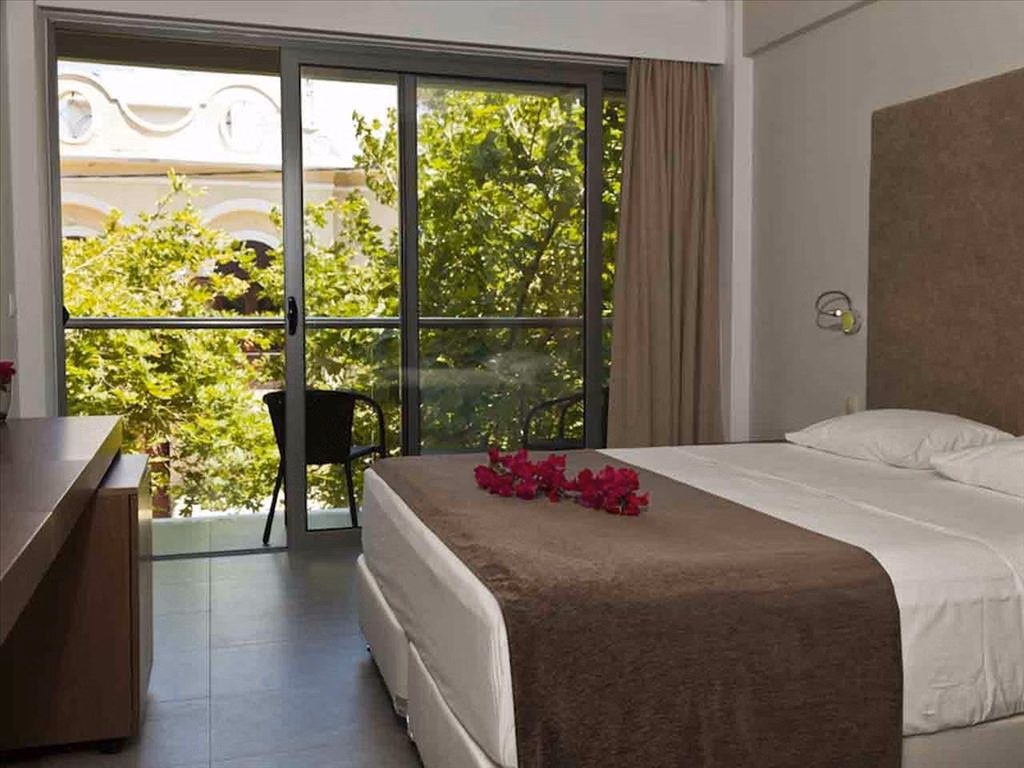 Oktober Downtown Boutique Hotel