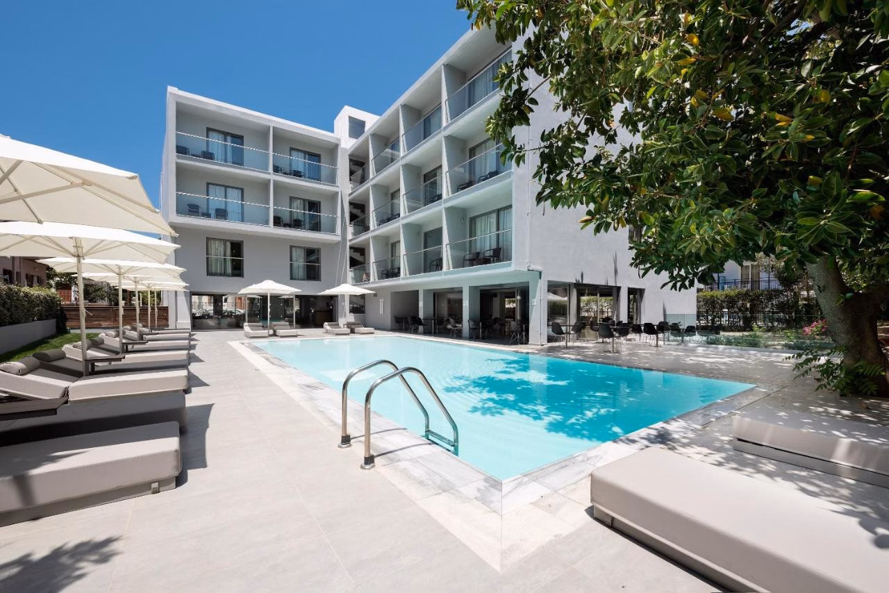 Oktober Downtown Boutique Hotel