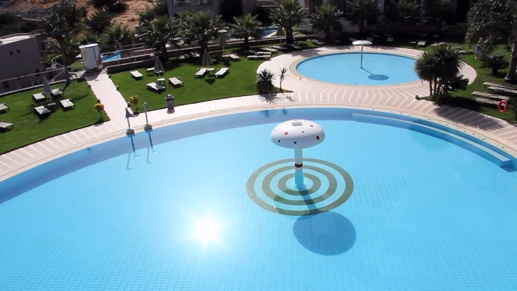 Royal Heights Resort Villas & Spa