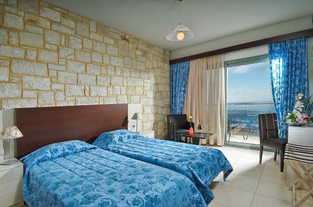 Royal Heights Resort Villas & Spa