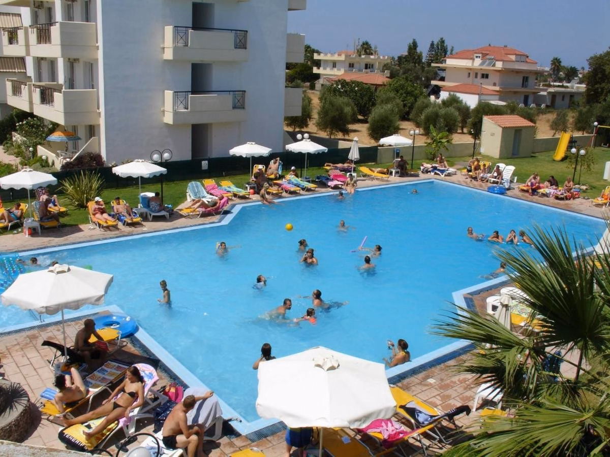 Summerland Hotel & Bungalows(Adults Only)