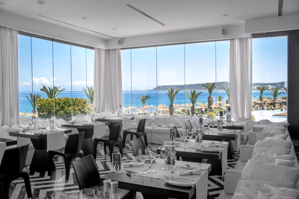 The Ixian Grand & All Suites - Adults Only