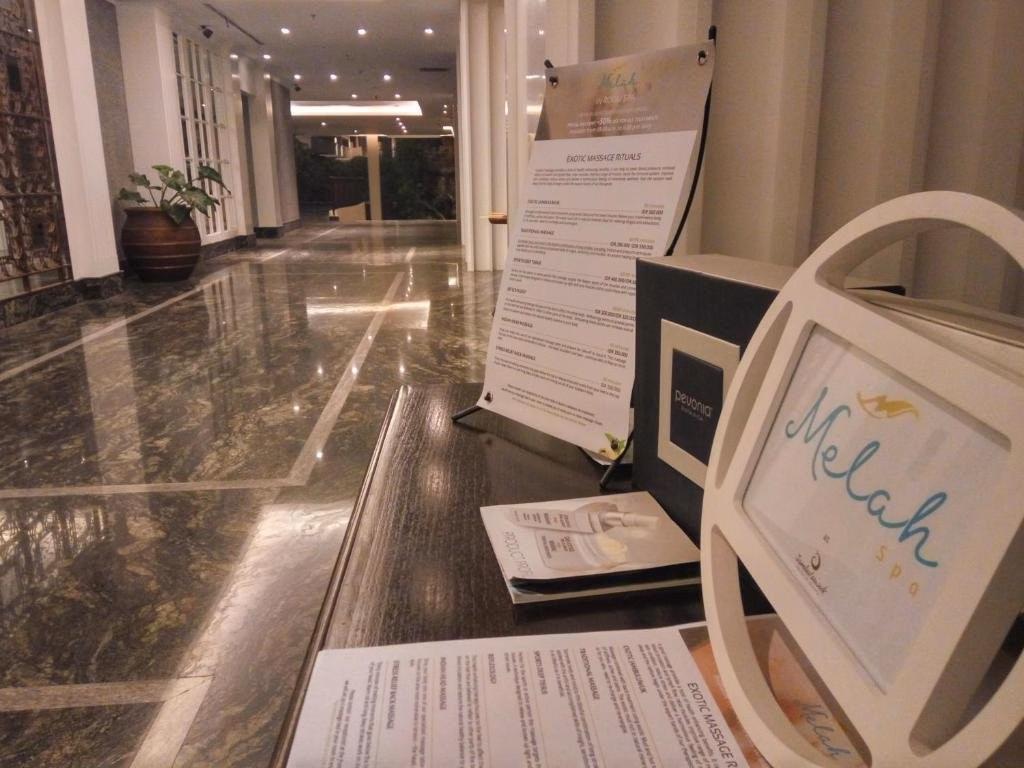 Jambuluwuk Oceano Seminyak Hotel - CHSE Certified