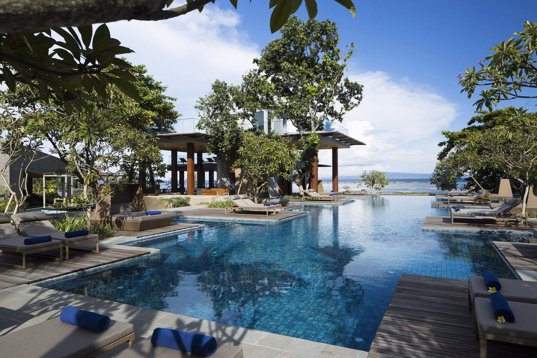 Maya Sanur Resort & Spa Hotel