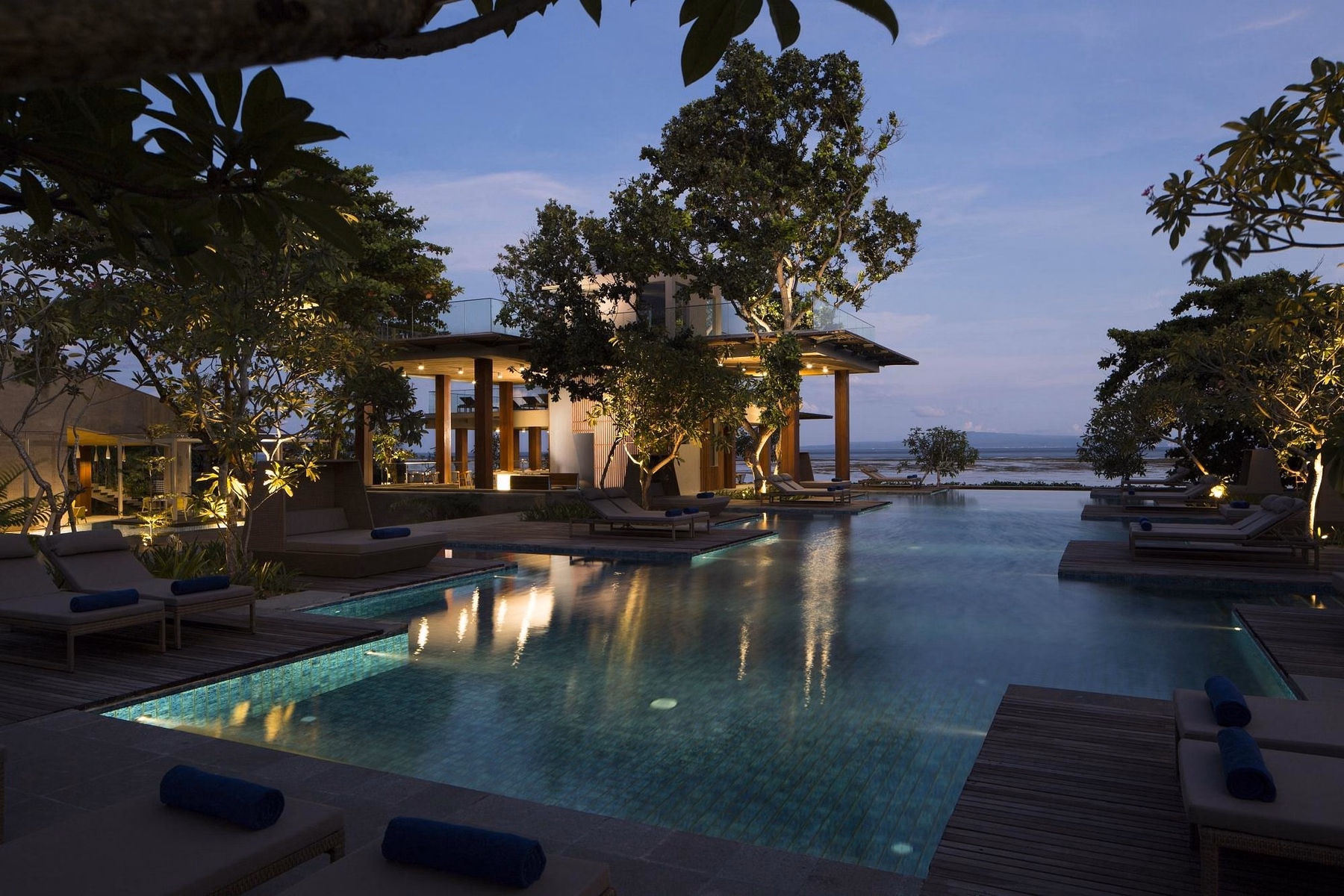 Maya Sanur Resort & Spa Hotel