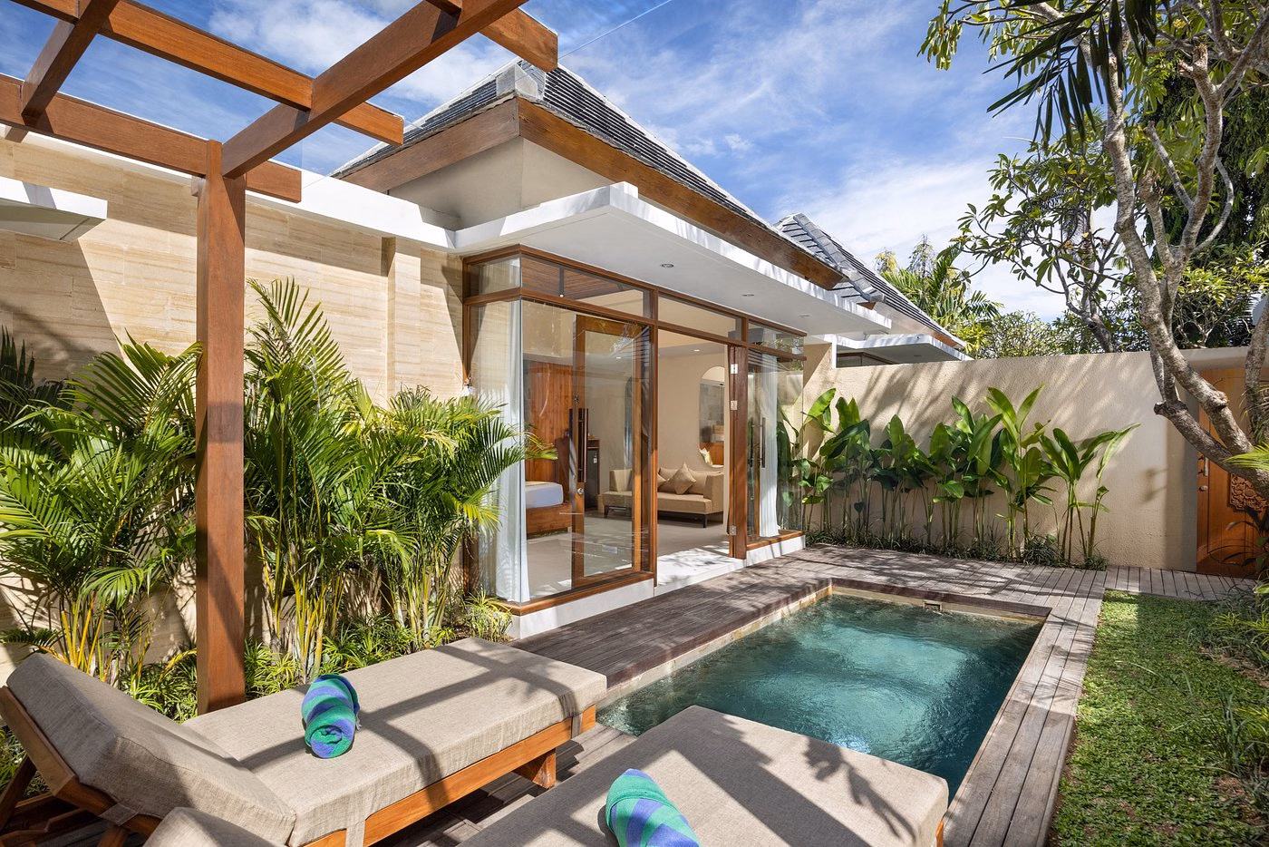 Tonys Villas & Resort
