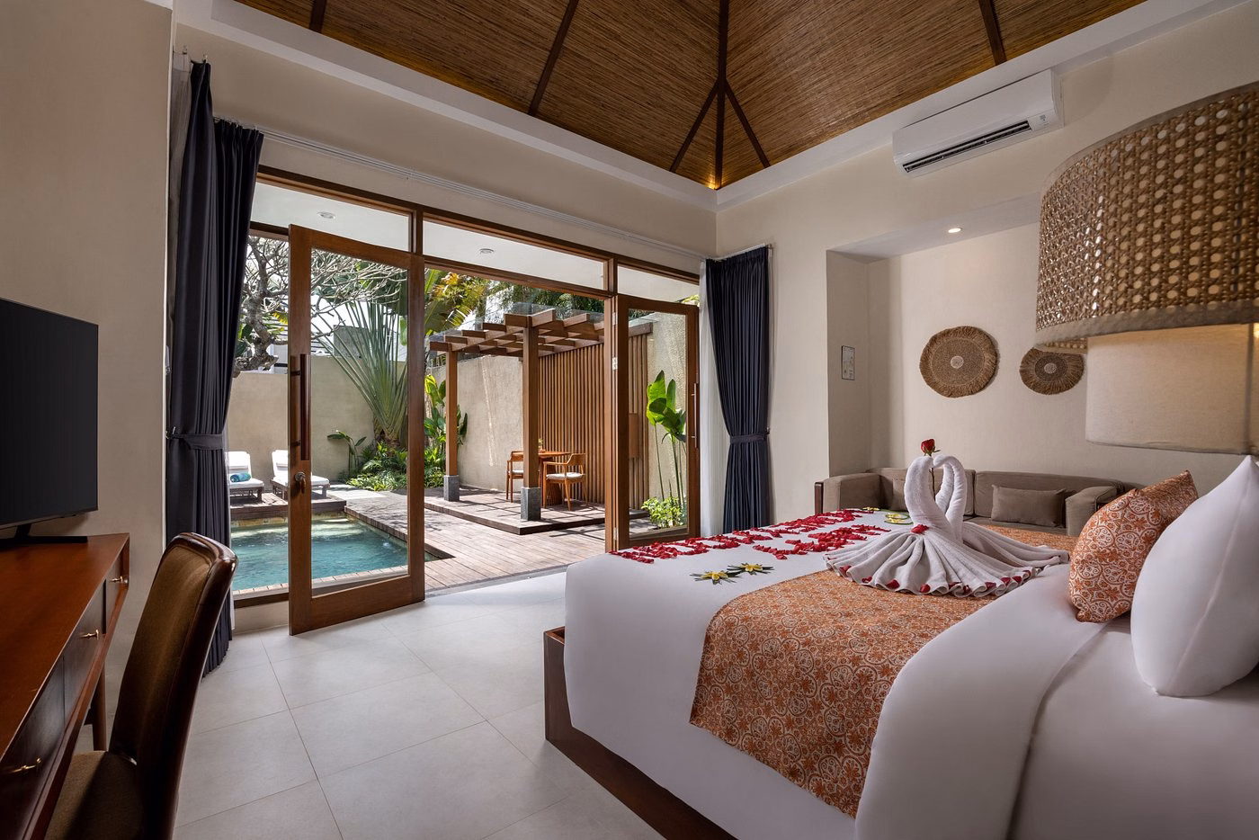 Tonys Villas & Resort