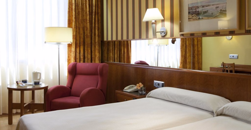 Ilunion Les Corts Spa Hotel