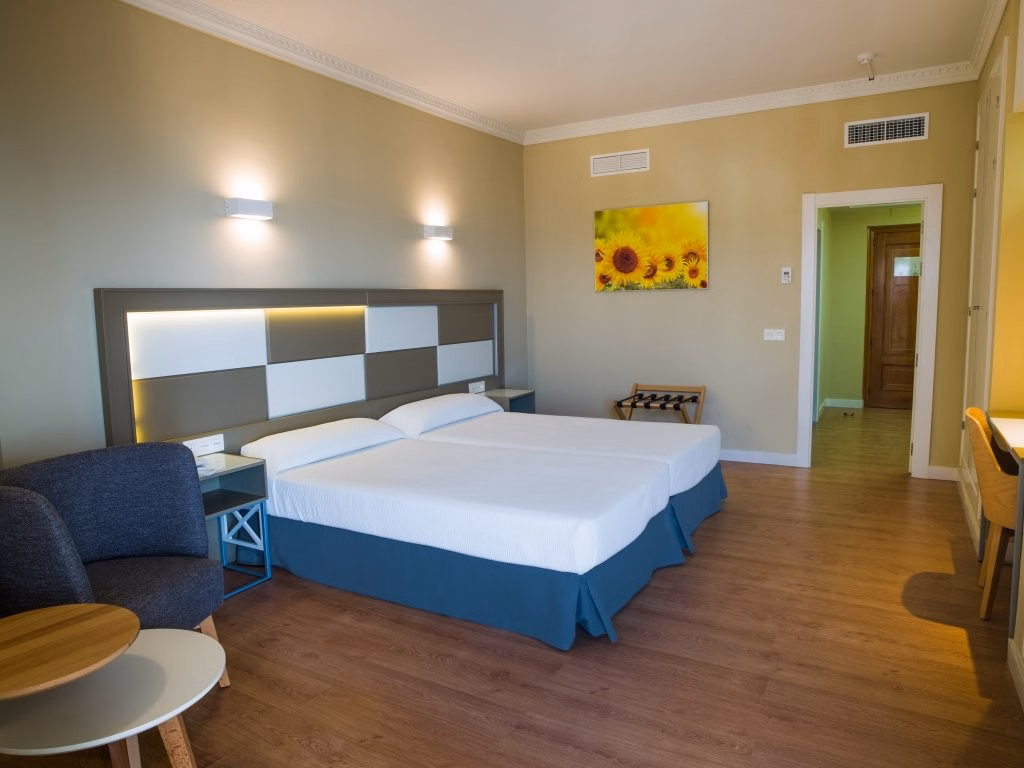 Hotel Monarque Torreblanca