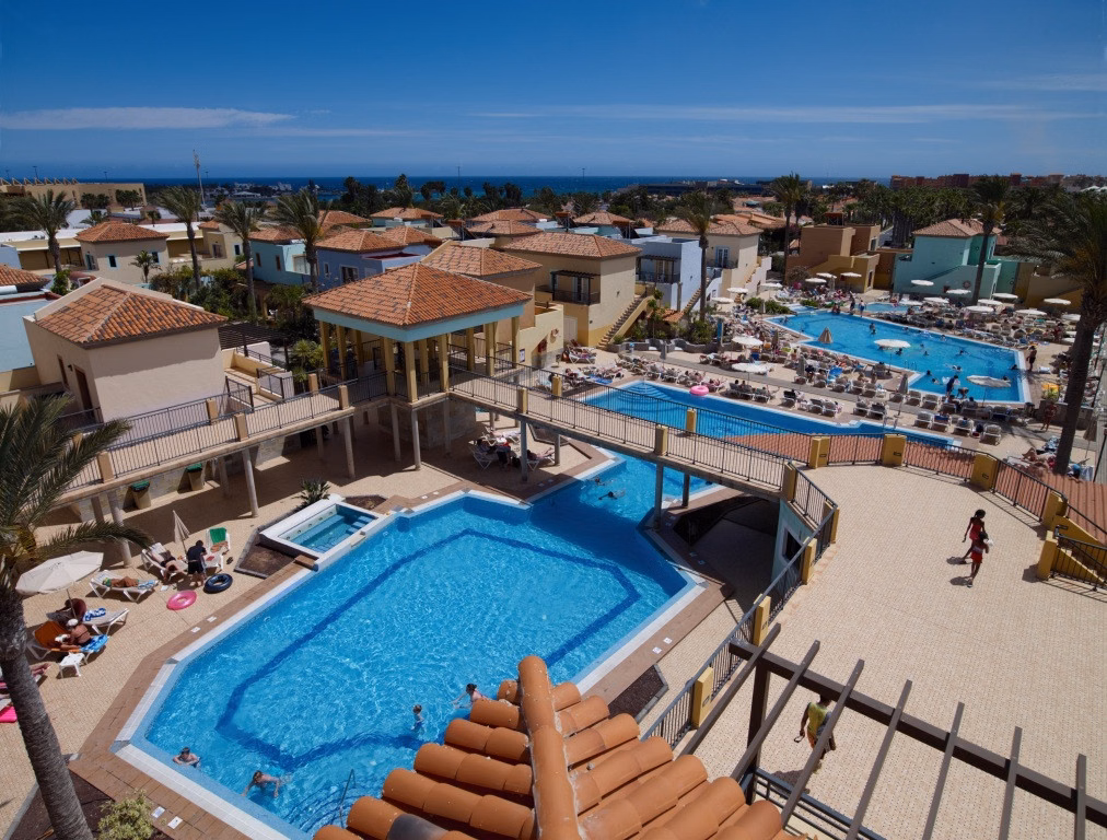 Broncemar Beach Suites Hotel