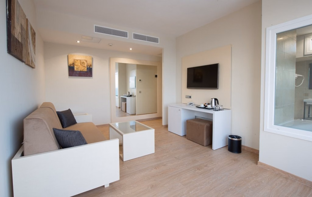 eó Suite Hotel Jardin Dorado