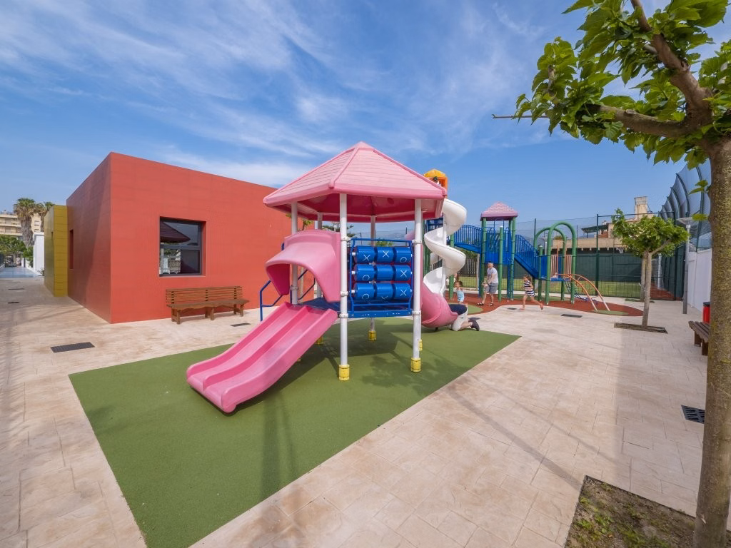 Golden Taurus Aquapark Resort