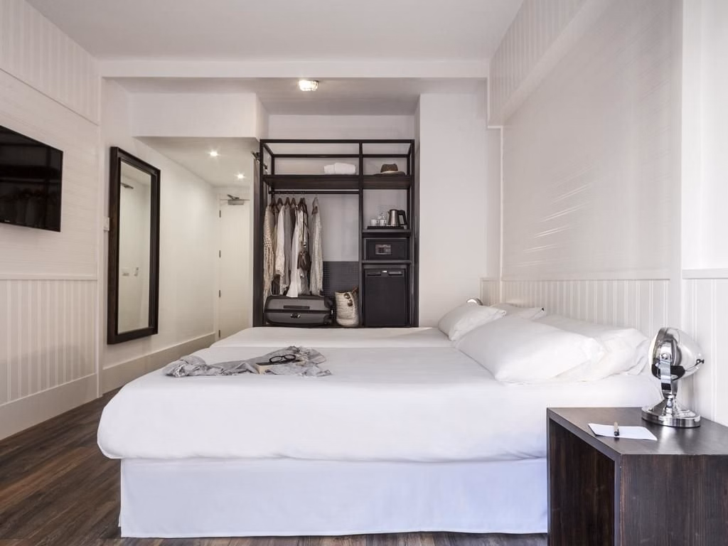 Hotel Delamar - Adults Only