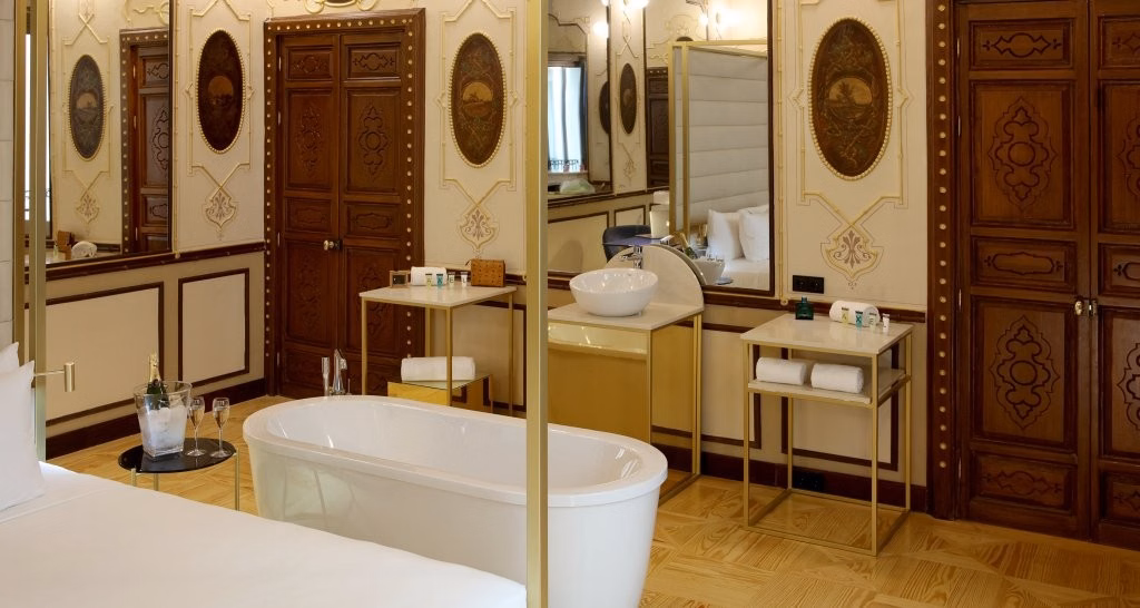 Axel Hotel Madrid – Adults Only