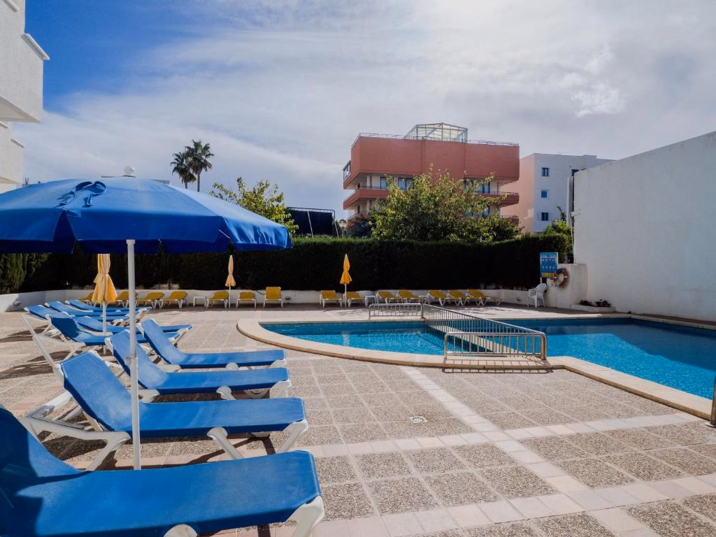 Apartamentos La Santa Maria