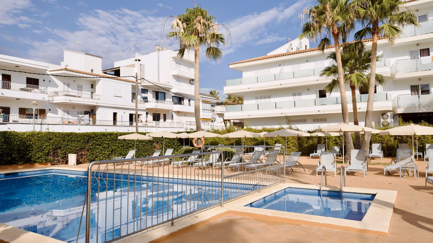 Hotel JS Sol de Can Picafort (+16 m.)