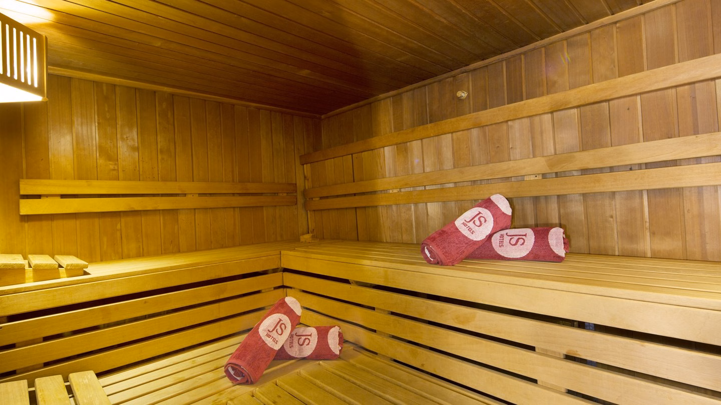 Hotel JS Sol de Can Picafort (+16 m.)