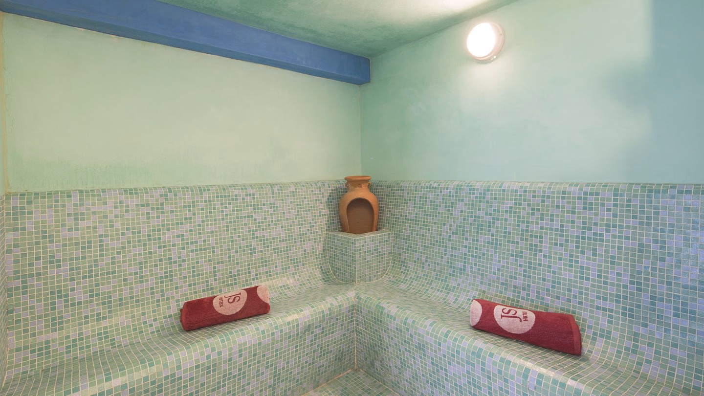 Hotel JS Sol de Can Picafort (+16 m.)