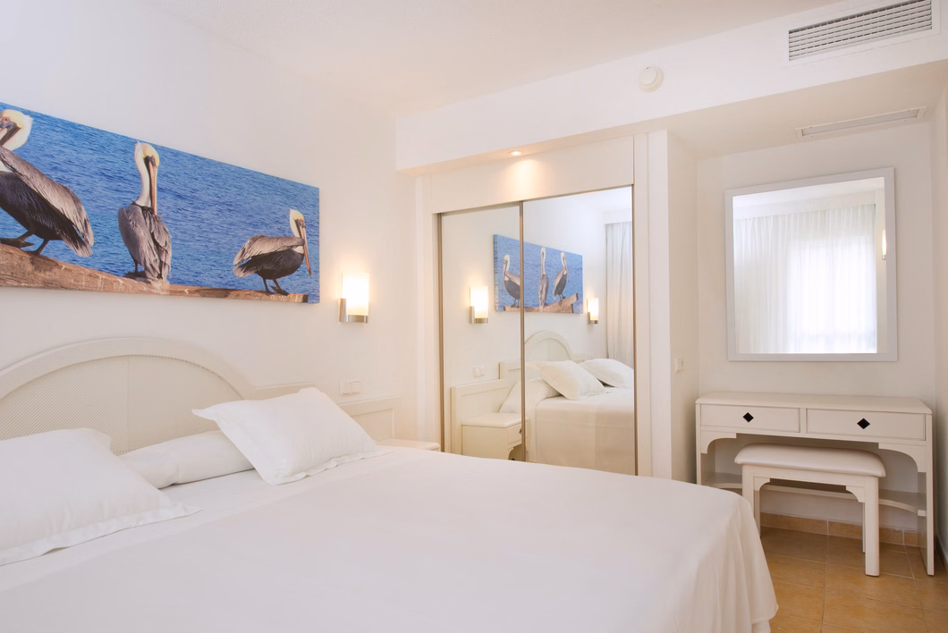 Iberostar Waves Ciudad Blanca
