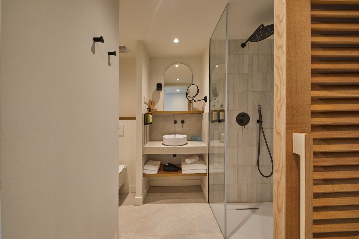 Inmood Aucanada – Adults Only (16+)