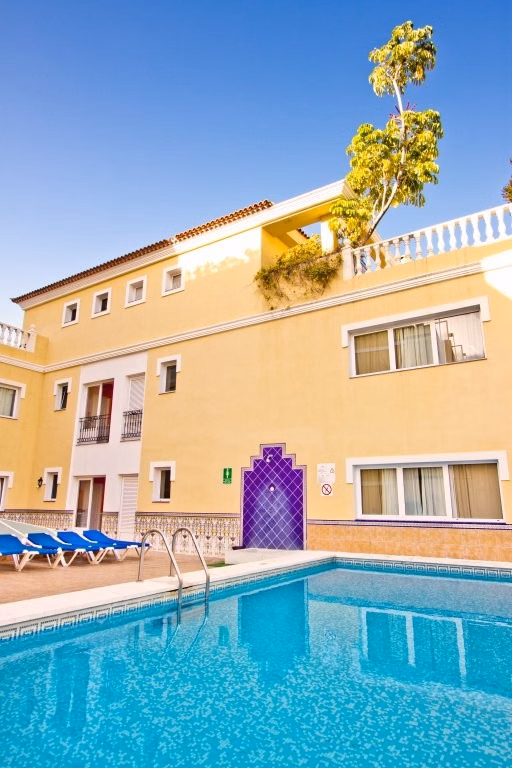 RF Apartamentos Bambi - Adults Only