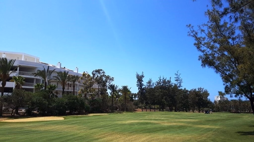 Gara Suites Golf & SPA