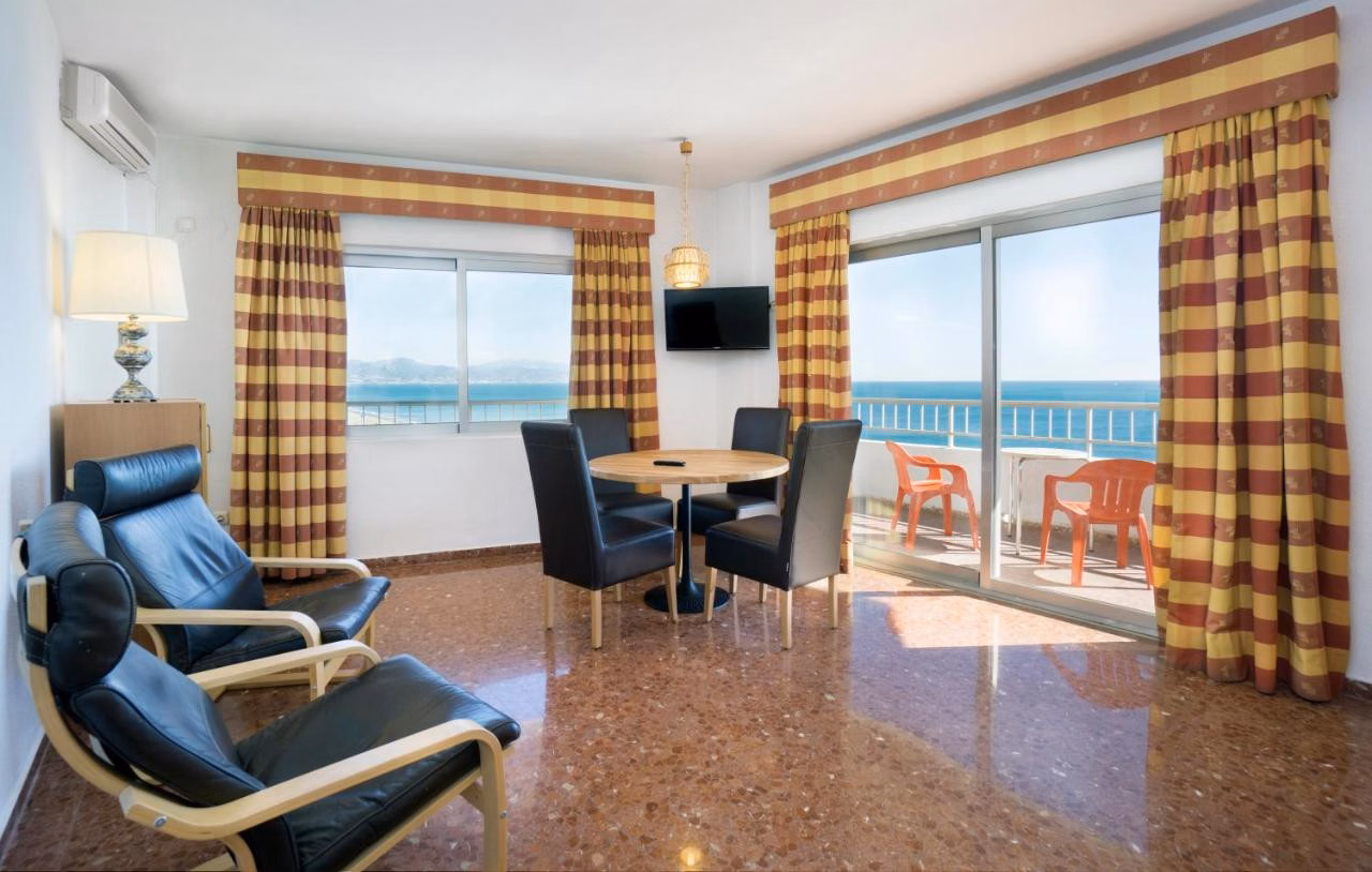Hotel Apartamentos Bajondillo